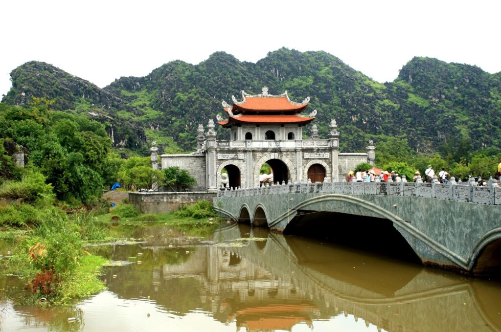 Que voir dans l'ancienne capitale Hoa Lu ?